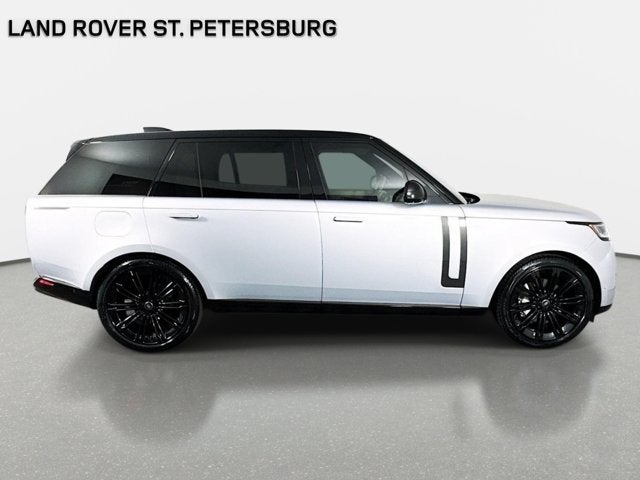 2023 Land Rover Range Rover SE