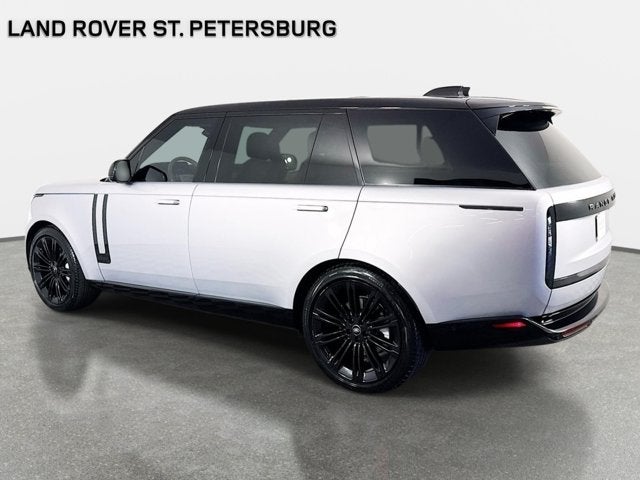 2023 Land Rover Range Rover SE