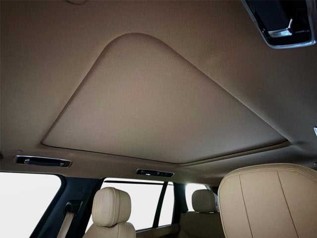 2024 Land Rover Range Rover SE