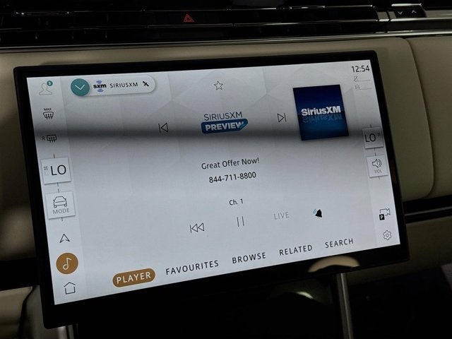 2025 Land Rover Range Rover SE