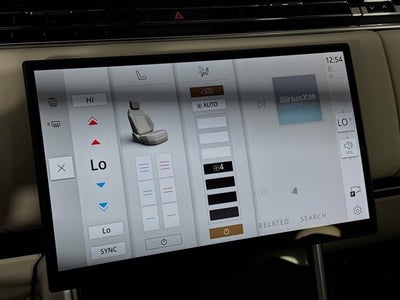 2025 Land Rover Range Rover SE