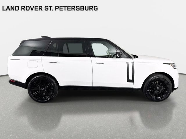 2025 Land Rover Range Rover SE