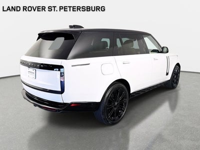 2025 Land Rover Range Rover SE
