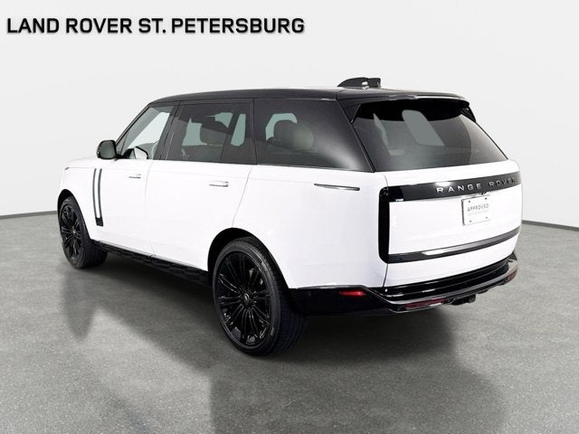 2025 Land Rover Range Rover SE