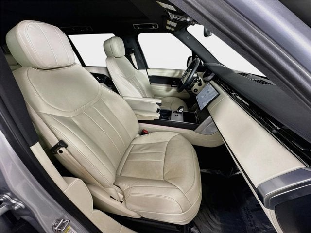 2024 Land Rover Range Rover SE