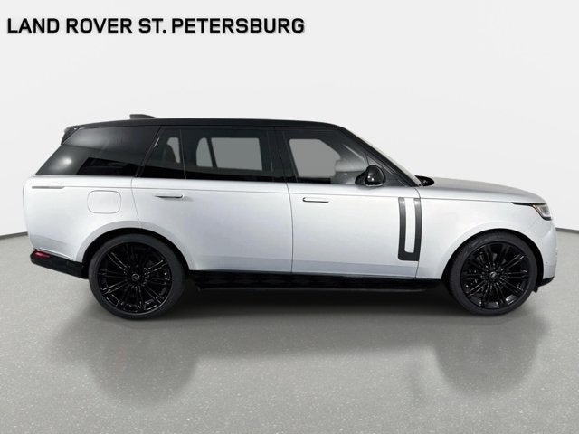 2024 Land Rover Range Rover SE