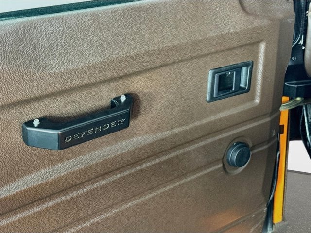 1992 Land Rover Defender 110 Base