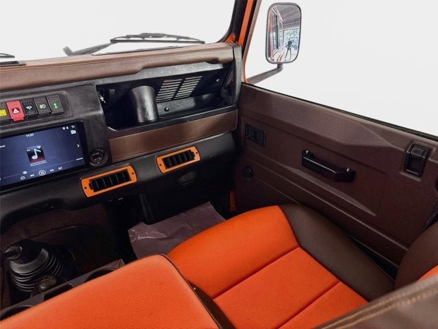1992 Land Rover Defender 110 Base
