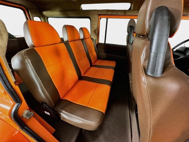 1992 Land Rover Defender 110 Base
