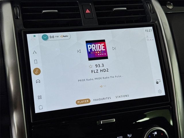 2024 Land Rover Discovery S