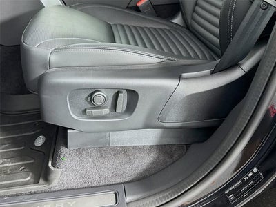 2026 Land Rover Discovery S