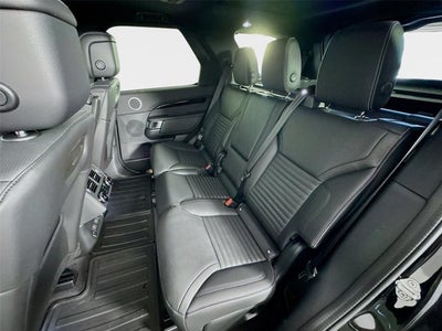 2026 Land Rover Discovery S