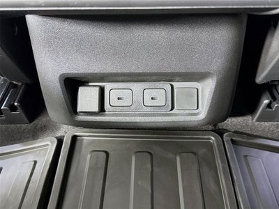 2026 Land Rover Discovery S