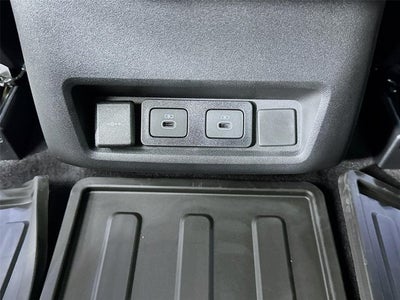 2026 Land Rover Discovery Dynamic SE