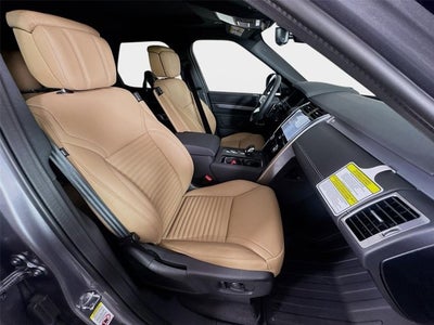 2026 Land Rover Discovery Dynamic SE