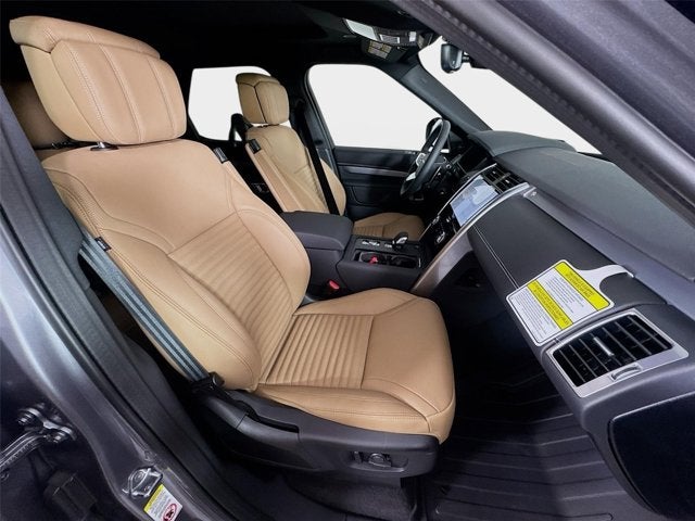 2026 Land Rover Discovery Dynamic SE