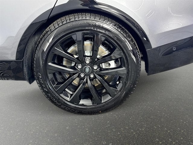 2026 Land Rover Discovery Dynamic SE