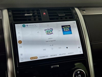 2025 Land Rover Discovery Dynamic SE