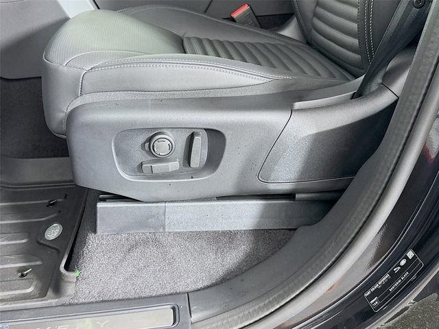 2026 Land Rover Discovery Dynamic SE