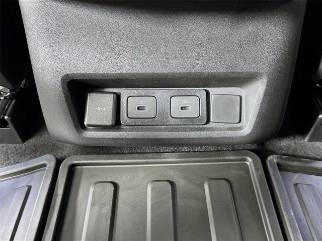 2026 Land Rover Discovery Dynamic SE