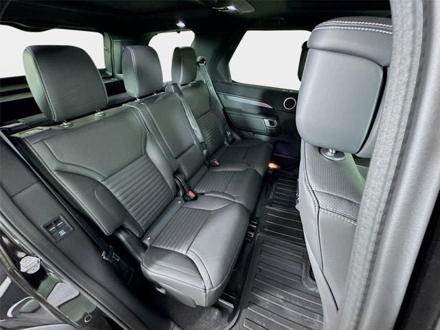 2026 Land Rover Discovery Dynamic SE