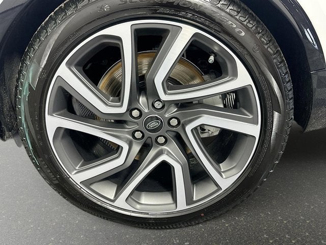 2025 Land Rover Discovery Dynamic SE