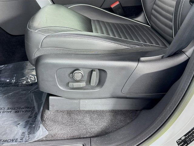 2023 Land Rover Discovery Metropolitan Edition