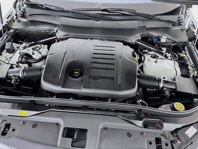 2023 Land Rover Discovery Metropolitan Edition