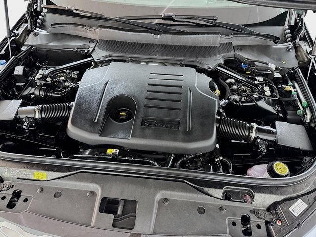 2025 Land Rover Discovery Metropolitan Edition