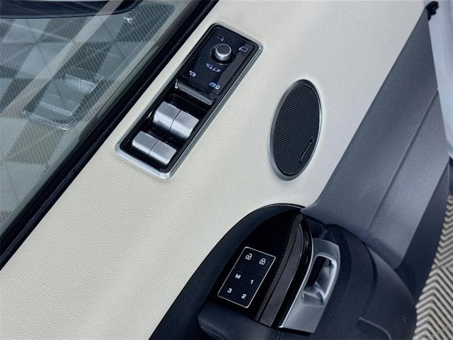 2021 Land Rover Range Rover Sport HSE Silver Edition