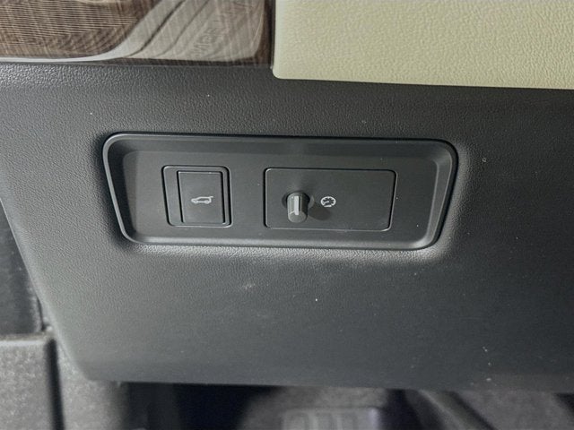 2021 Land Rover Range Rover Sport HSE Silver Edition