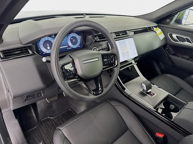 2026 Land Rover Range Rover Velar Dynamic SE