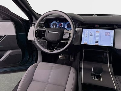 2026 Land Rover Range Rover Velar Dynamic SE