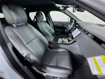 2026 Land Rover Range Rover Velar Dynamic SE