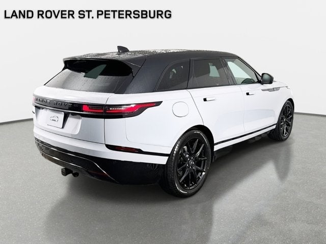 2026 Land Rover Range Rover Velar Dynamic SE