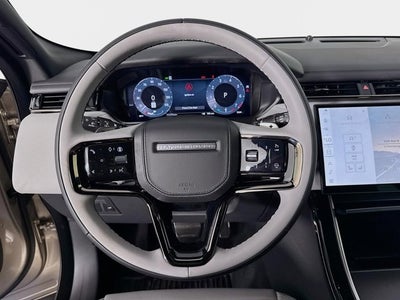 2026 Land Rover Range Rover Velar Dynamic SE