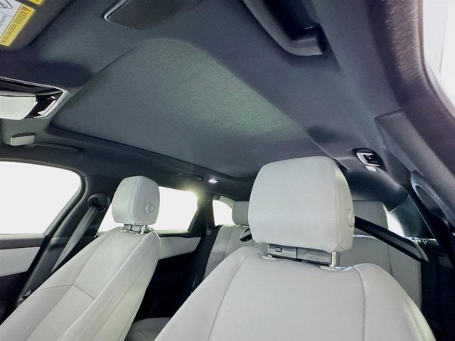 2026 Land Rover Range Rover Velar Dynamic SE