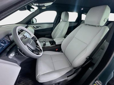 2026 Land Rover Range Rover Velar Dynamic SE