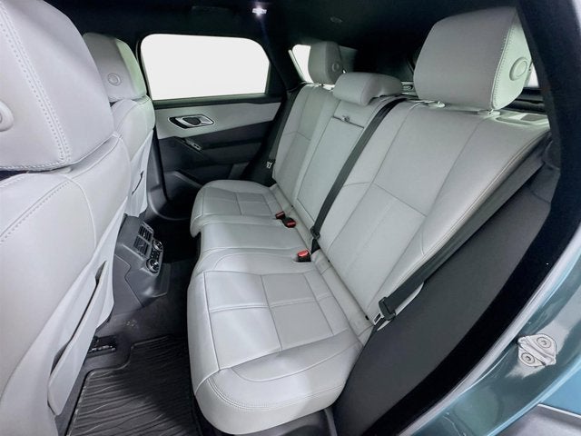 2026 Land Rover Range Rover Velar Dynamic SE