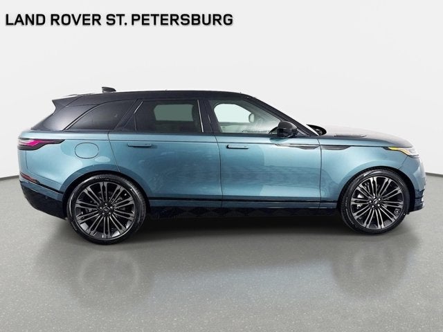 2026 Land Rover Range Rover Velar Dynamic SE