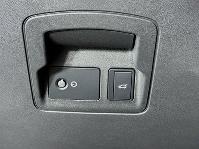 2026 Land Rover Range Rover Velar Dynamic SE