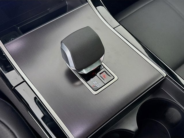 2026 Land Rover Range Rover Velar Dynamic SE