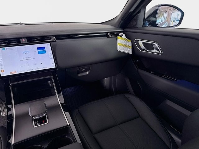 2026 Land Rover Range Rover Velar Dynamic SE