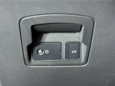 2026 Land Rover Range Rover Velar Dynamic SE