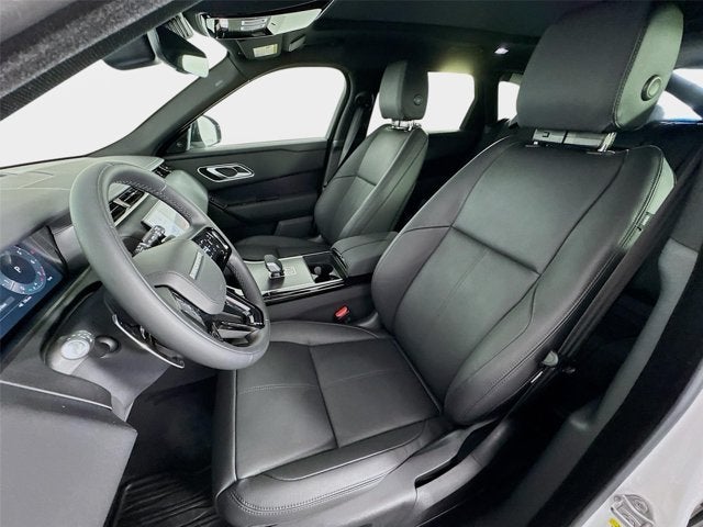 2026 Land Rover Range Rover Velar Dynamic SE