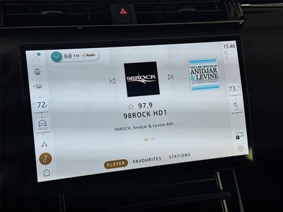 2026 Land Rover Range Rover Velar Dynamic SE