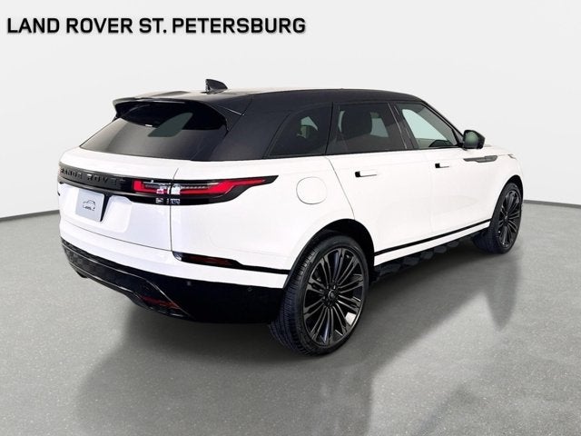2026 Land Rover Range Rover Velar Dynamic SE