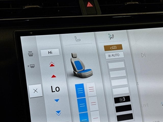 2026 Land Rover Range Rover Velar Dynamic SE