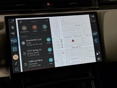 2025 Land Rover Range Rover Velar Dynamic SE