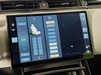 2025 Land Rover Range Rover Velar Dynamic SE